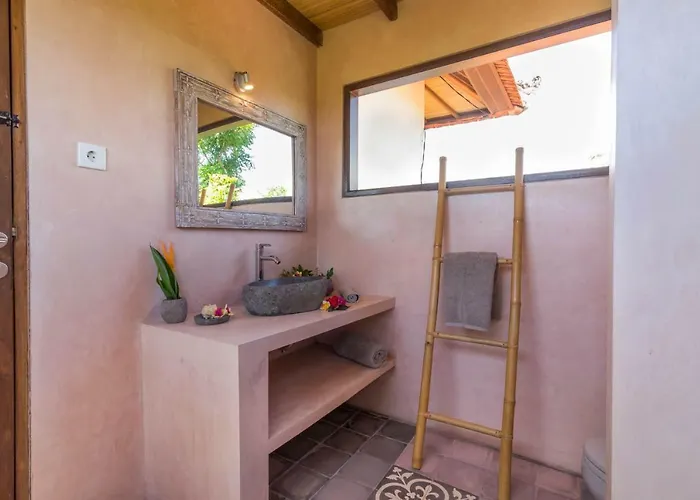 Gayatri Hidden Oasis *
