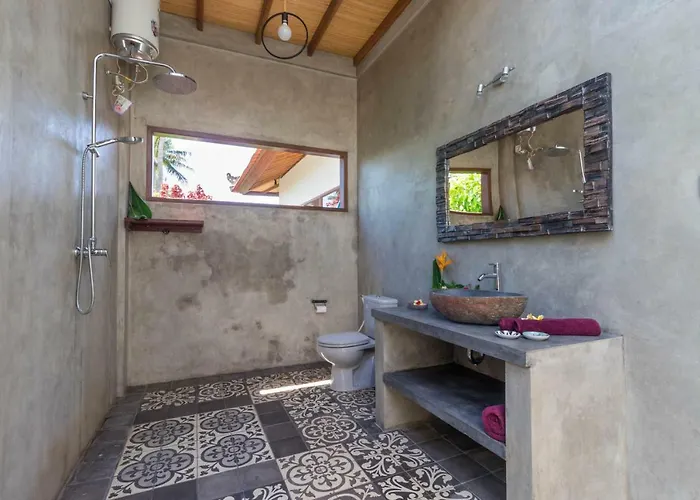 Gayatri Hidden Oasis *
